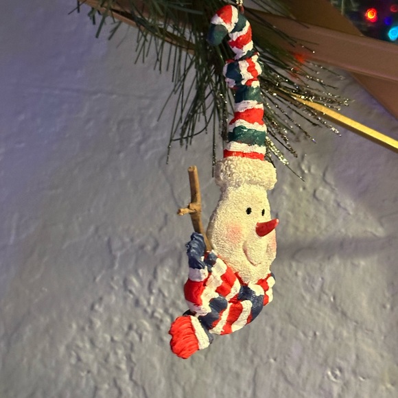 Vintage Blue and red stripes silly hat and scarf snowman face ornament - Picture 5 of 14